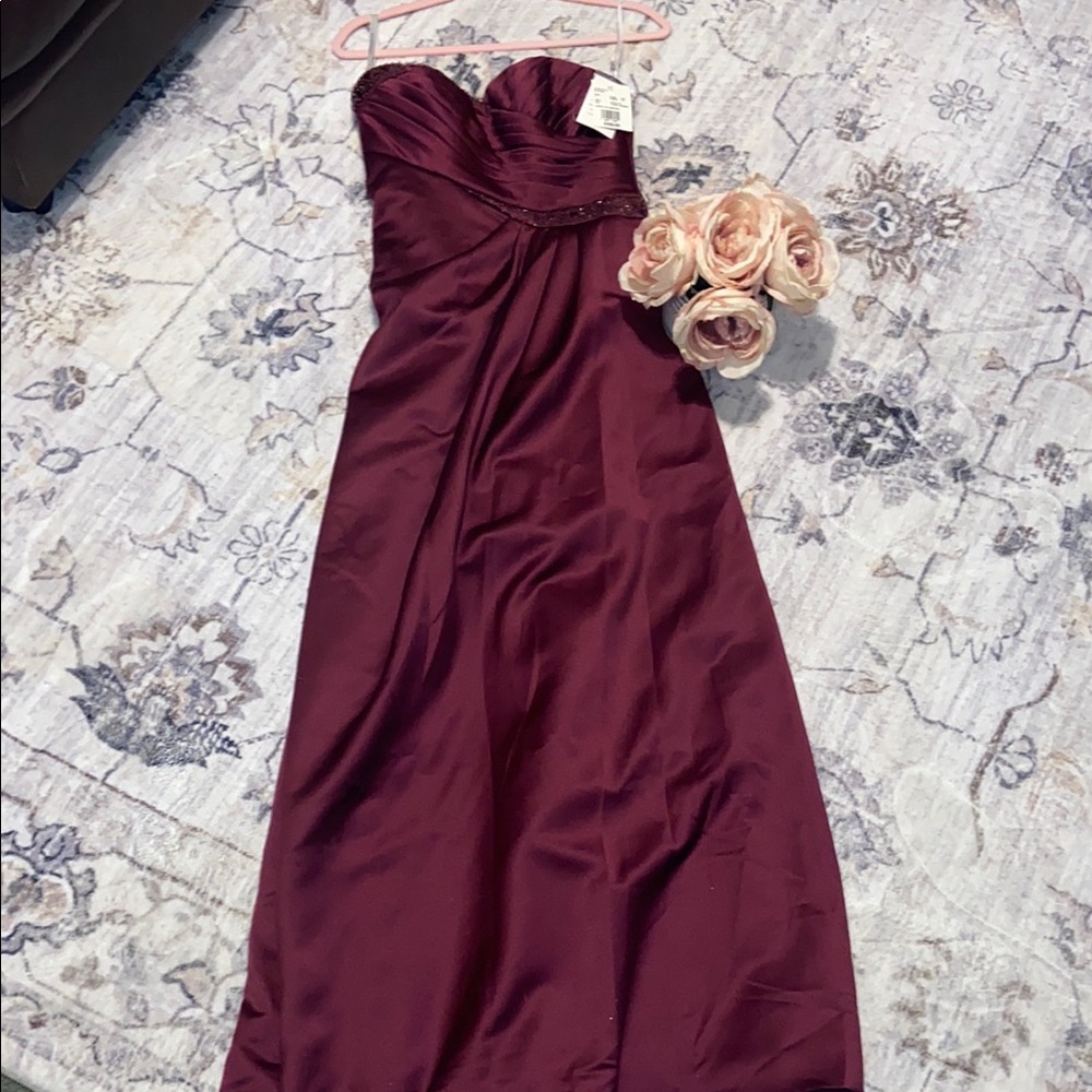 Prom/formal Elegant Burgundy Strapless Dress